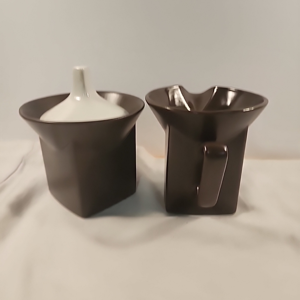 Vtg JOHNSON BROS TROPEZ Cream & Sugar Lid Set MCM Square Shape Brown Cream RARE - Picture 9 of 16